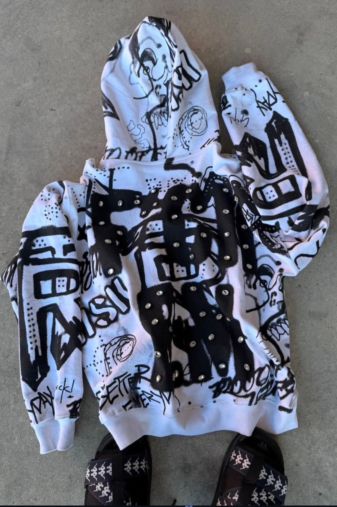 Graffiti Zip Up