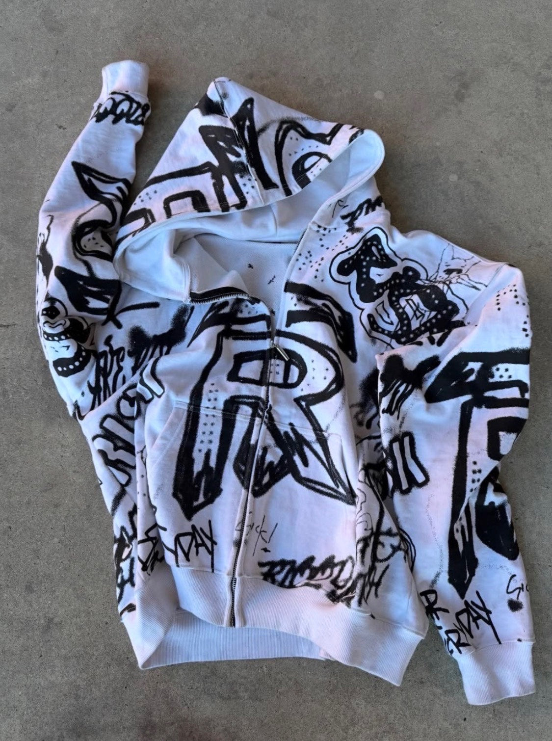 Graffiti Zip Up
